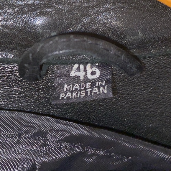 Leather Jacket - Picture 4 of 4